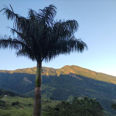 Pousada E Restaurante Alem Das Nuvens Hotel Guaratingueta Bagian luar foto