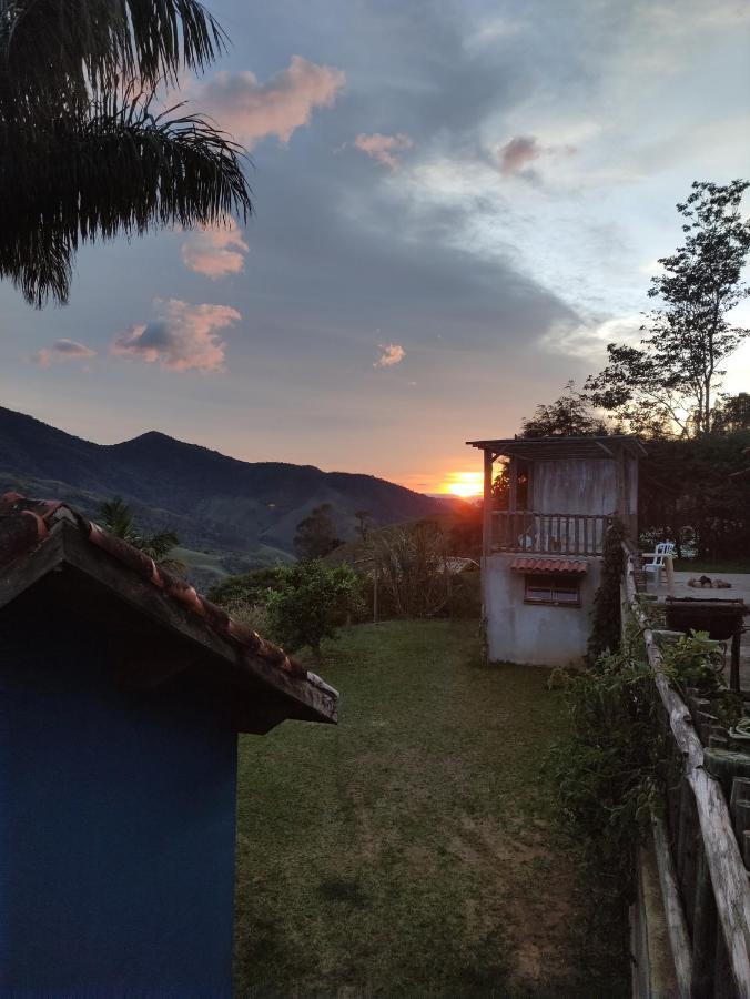 Pousada E Restaurante Alem Das Nuvens Hotel Guaratingueta Bagian luar foto