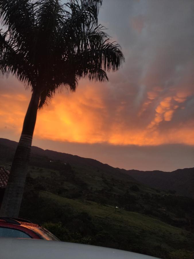 Pousada E Restaurante Alem Das Nuvens Hotel Guaratingueta Bagian luar foto